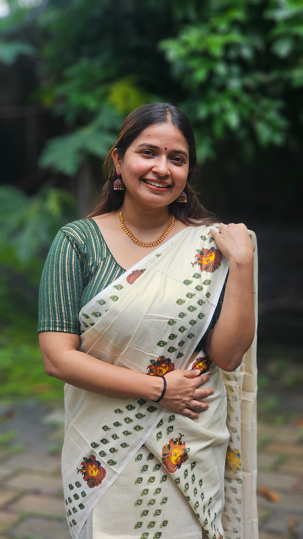 Krishna & Mayilpeeli Set mundu with blouse piece - KM306