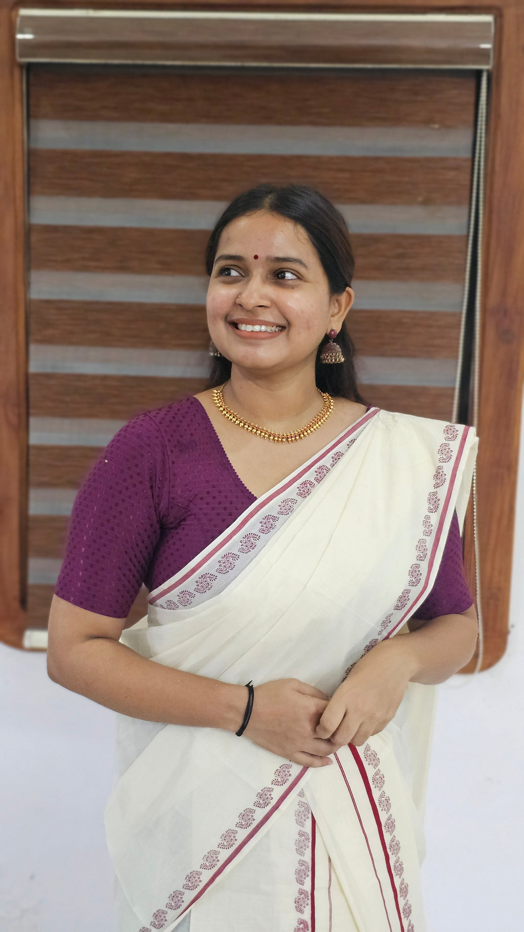 Puliyilakkara cotton set mundu with prints - KM305