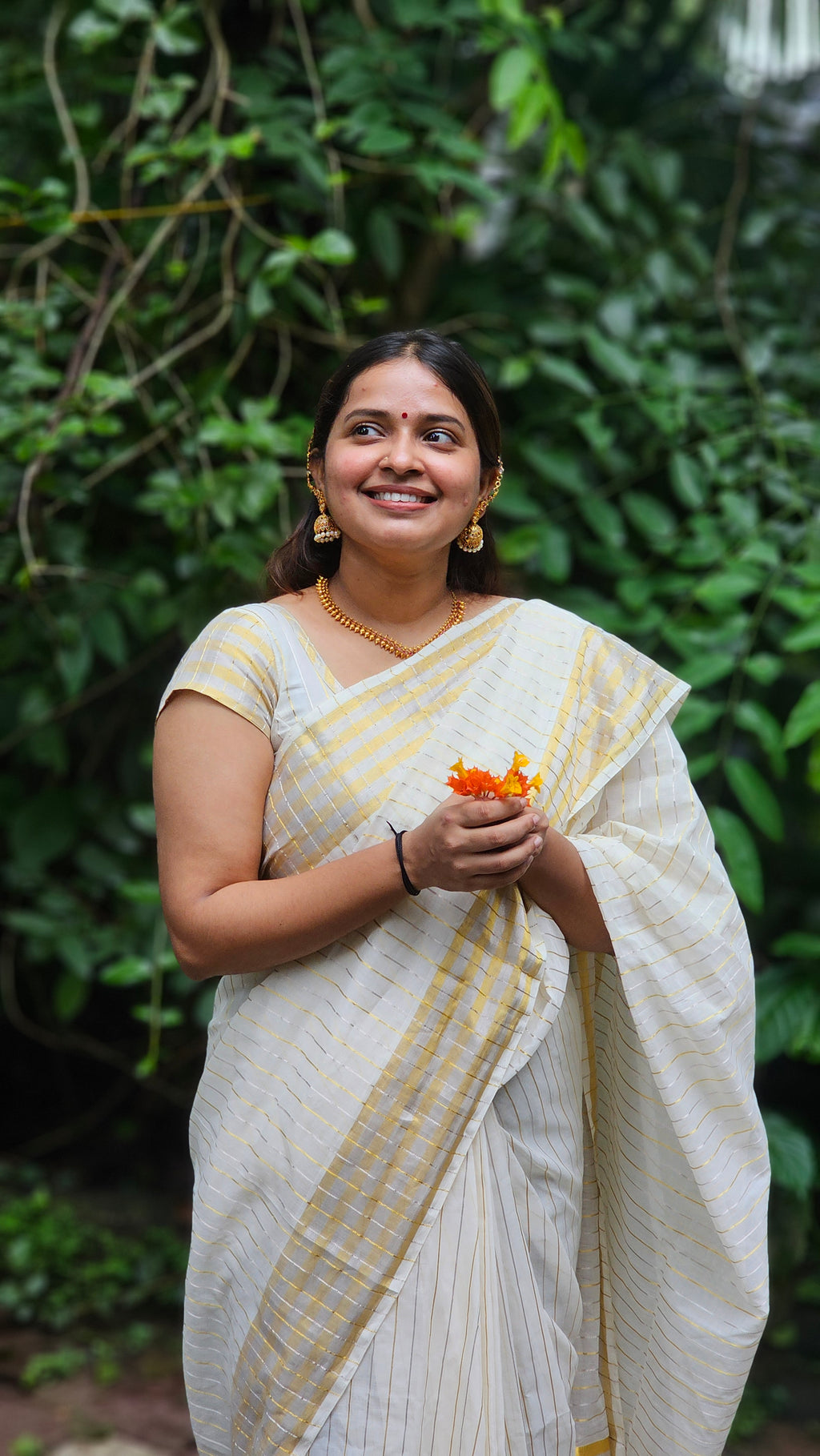 Balaramapuram Pure handloom set saree with silver and gold kasavu - KM326