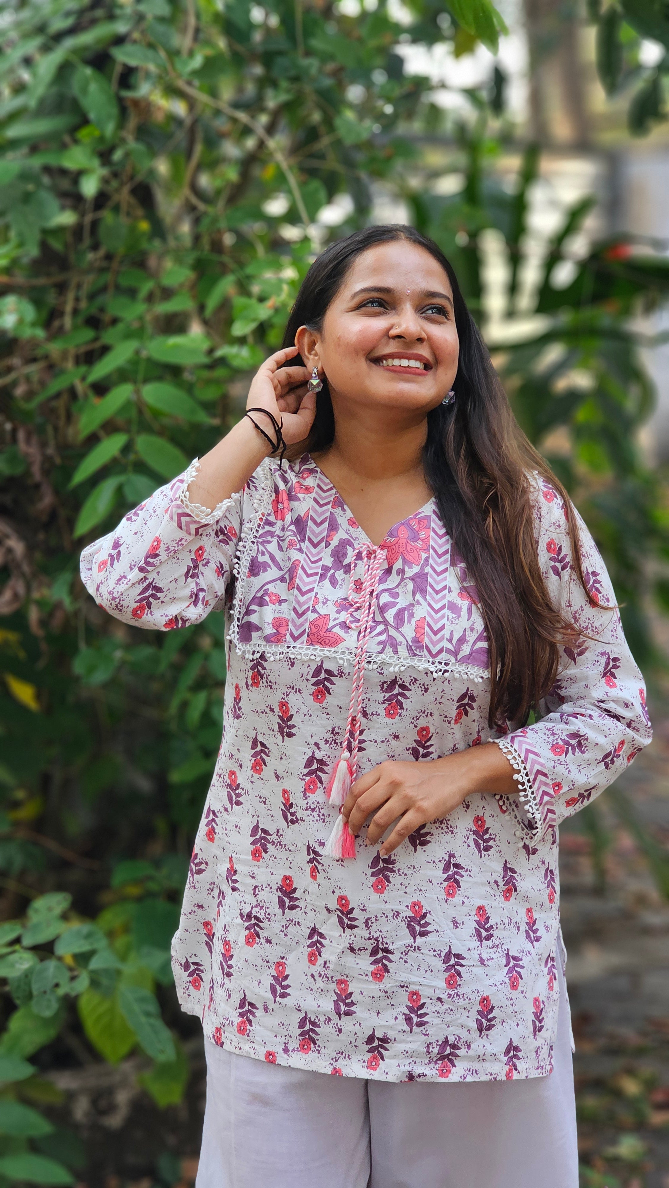 White Floral Printed Short Kurti - KM119