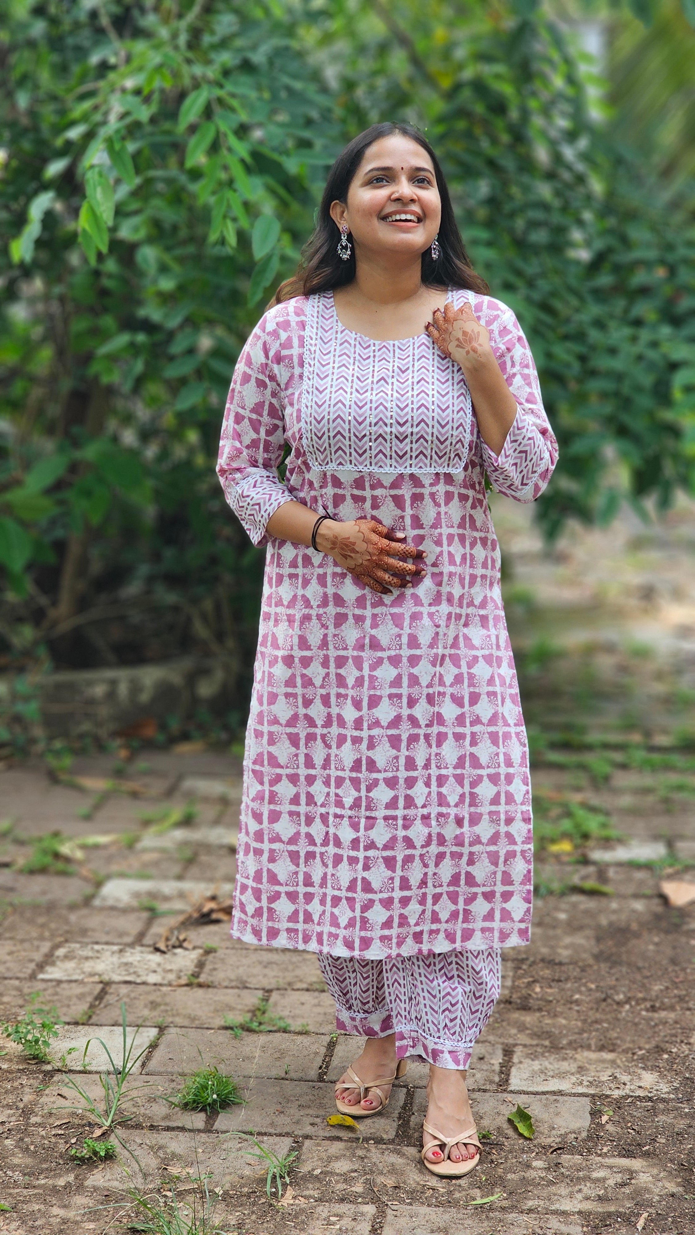 White & mauve kurta set with dupatta - KM136