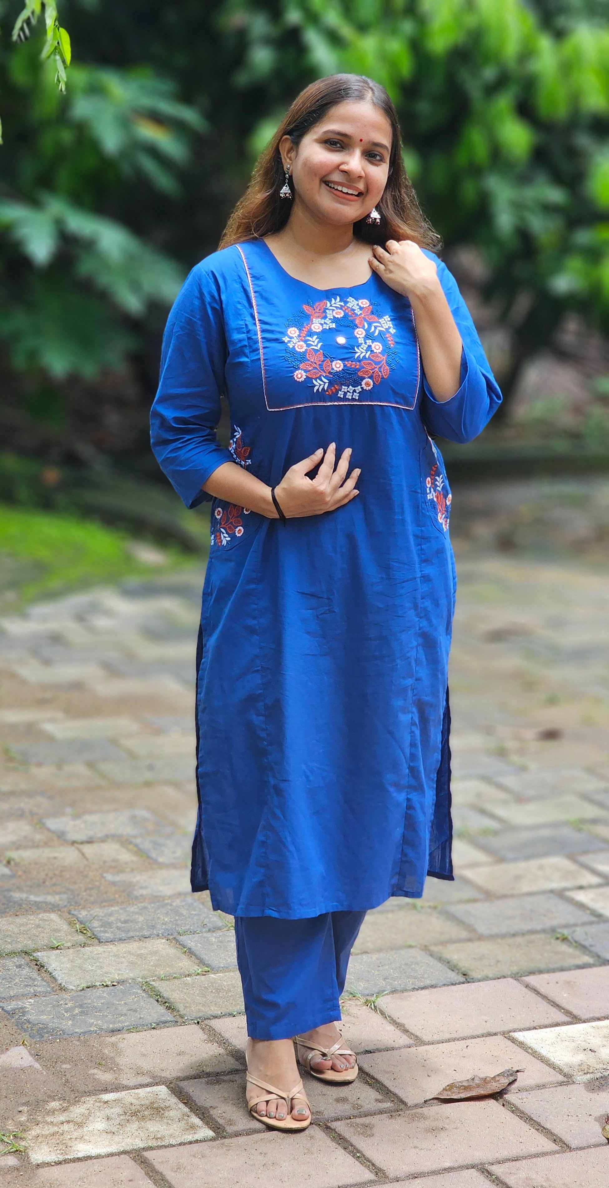 Blue Floral Embroidered Kurta Set with Pockets - KM146