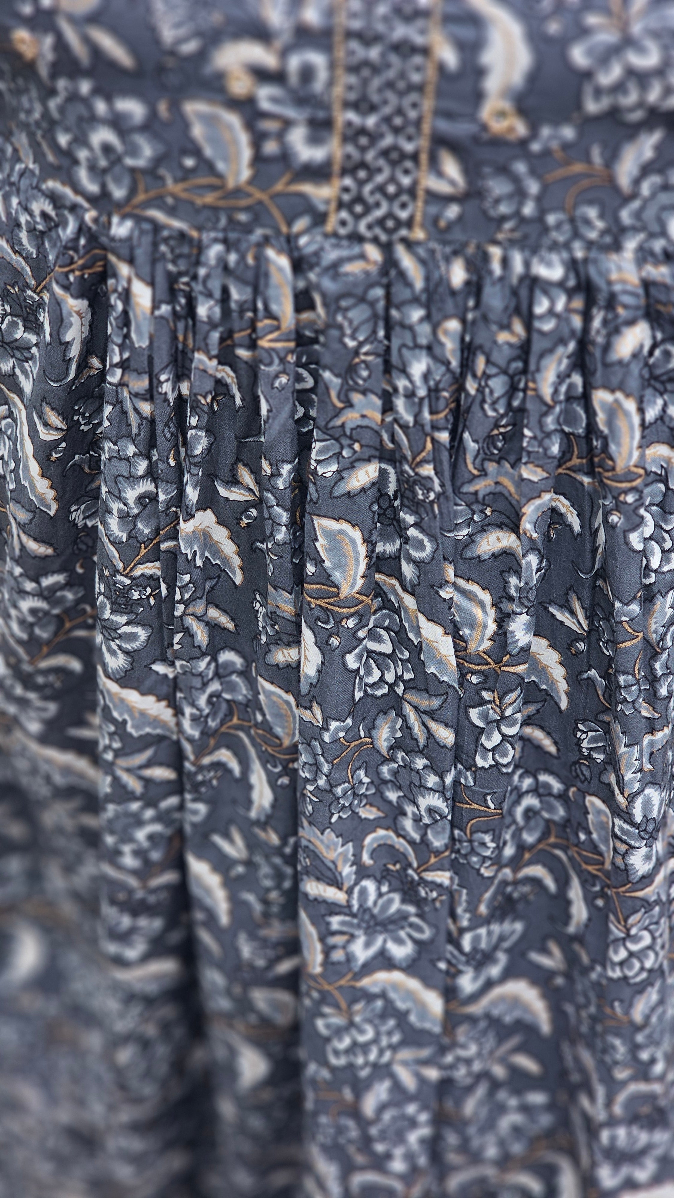 Grey Floral Print Naira cut Kurta Set - KM145