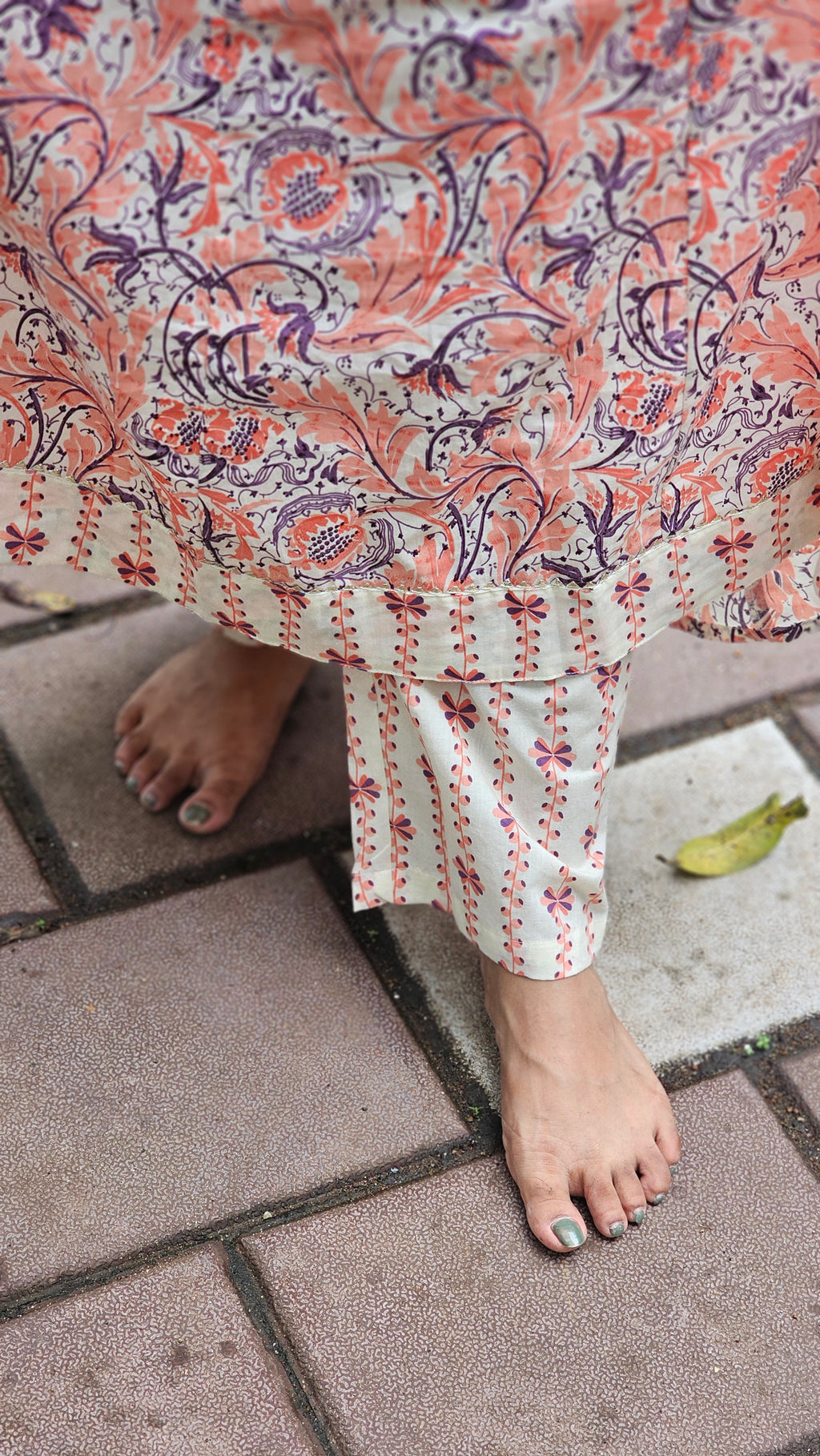 Peach Floral Print A-Line Kurta Set - KM141
