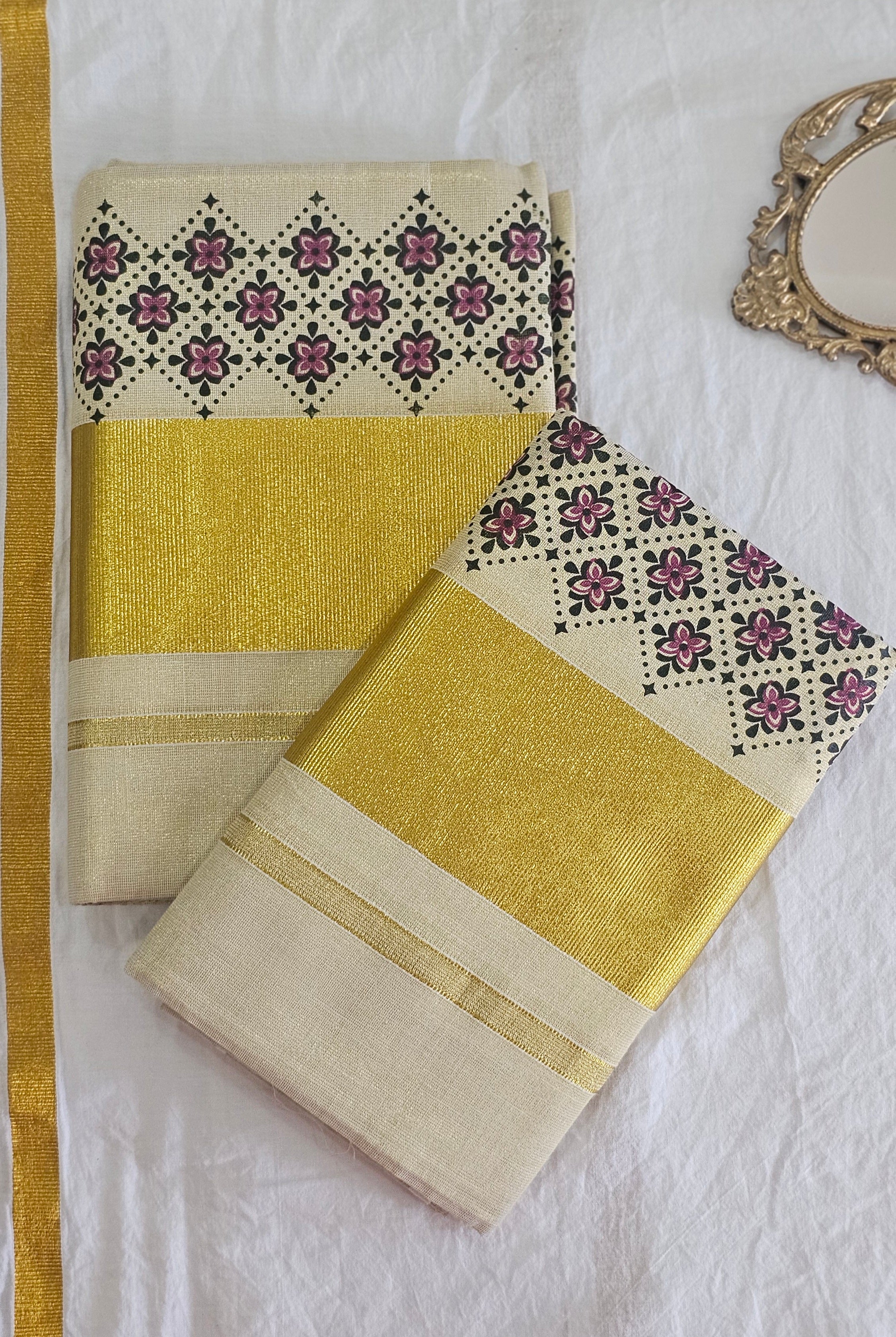 Floral pattern set mundu with rich kasavu - KM309