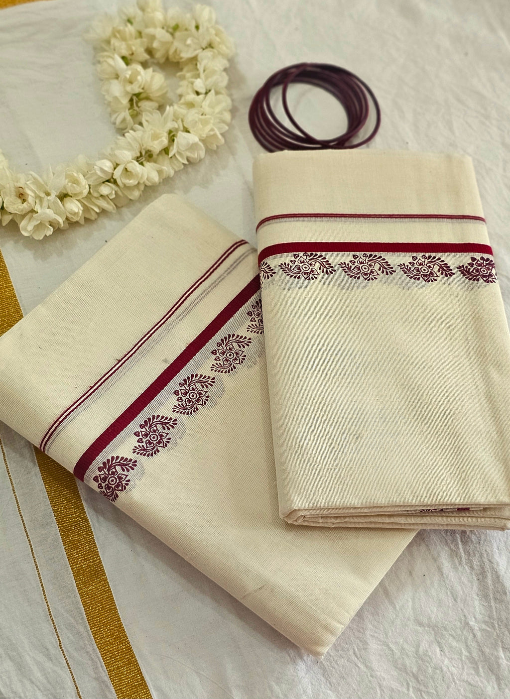 Puliyilakkara cotton set mundu with prints - KM305