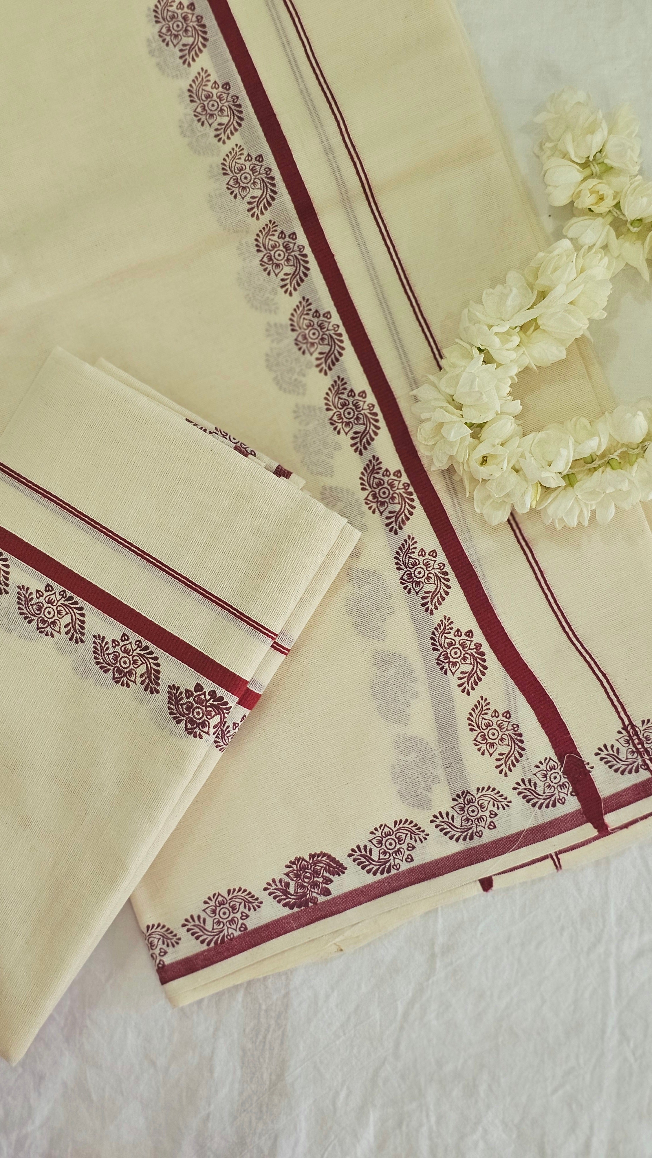 Puliyilakkara cotton set mundu with prints - KM305
