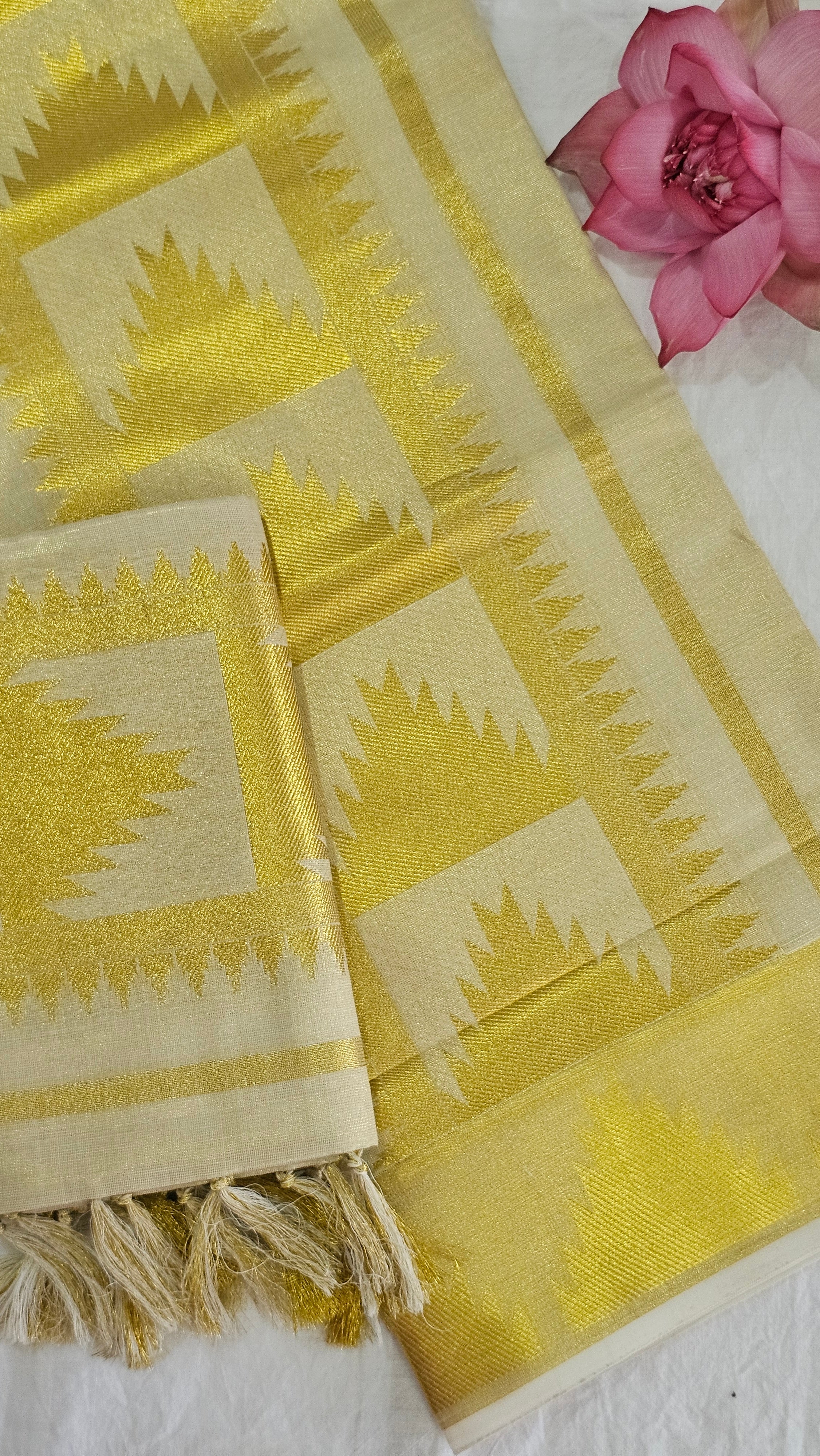 Temple design Kasavu set mundu with tassels  - KM308