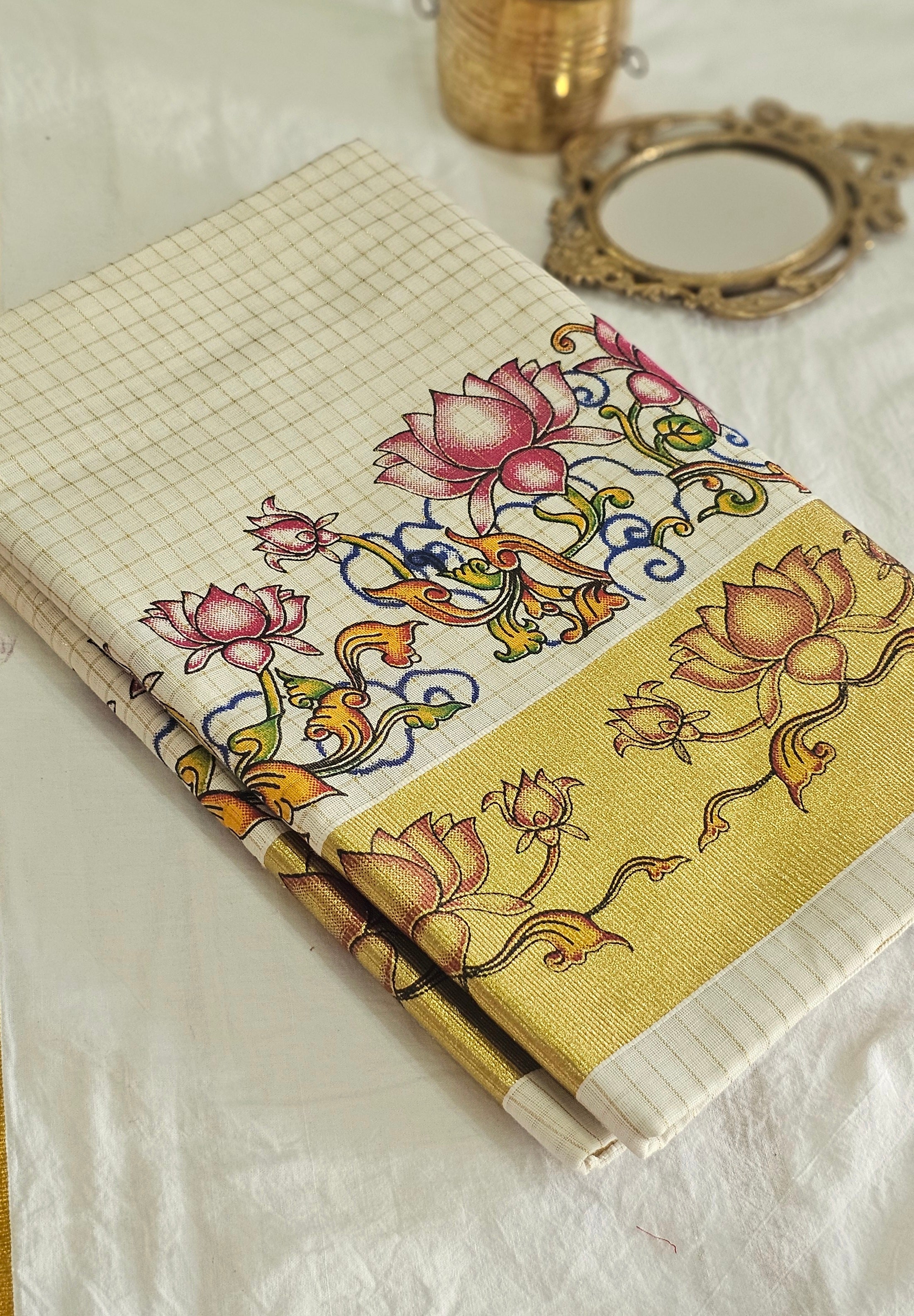 Micro check Lotus motif kasavu set saree - KM316