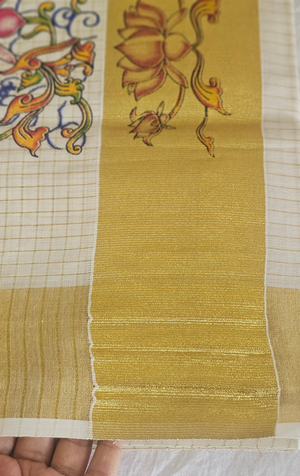 Micro check Lotus motif kasavu set saree - KM316