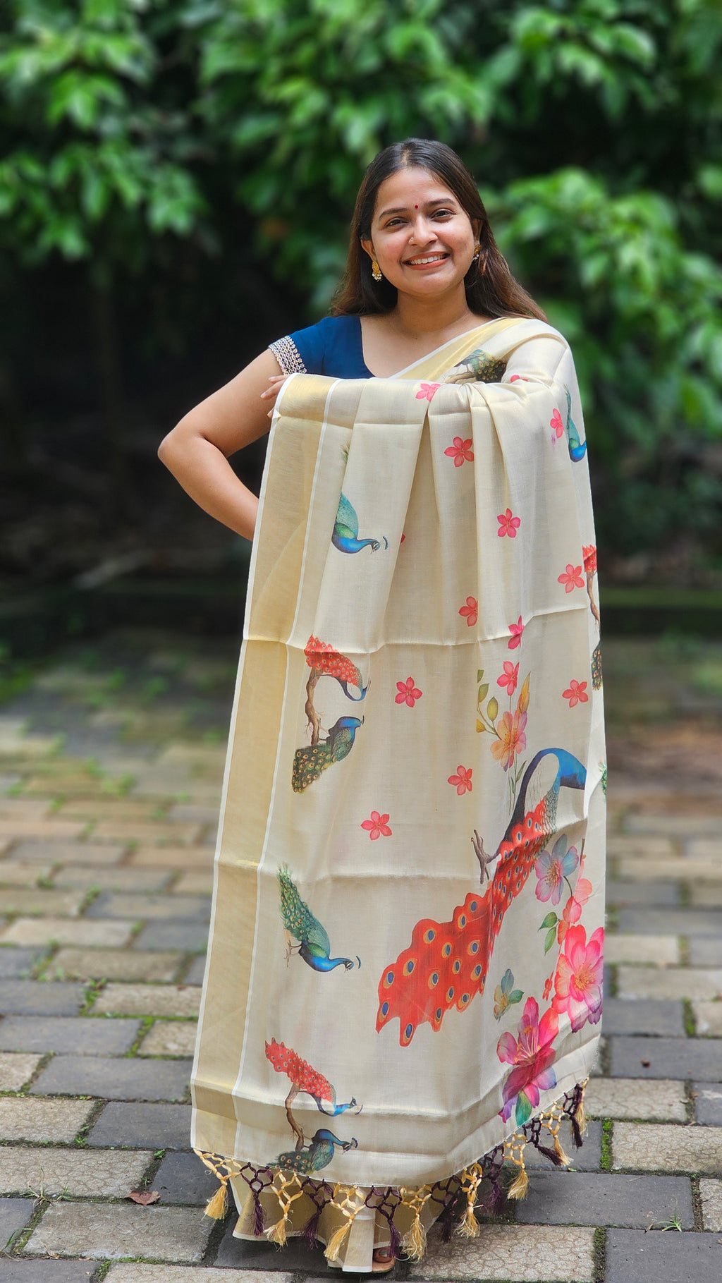 Peacock design Kerala tissue set saree with tassels - KM320
