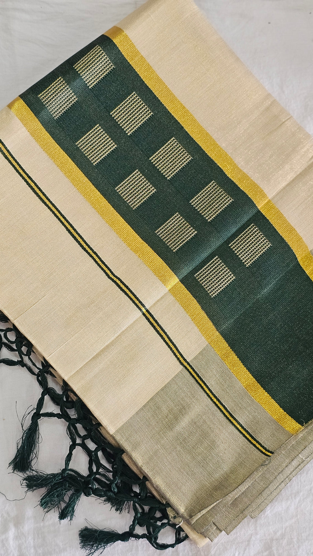 Kerala kasavu saree with green tassels - KM323