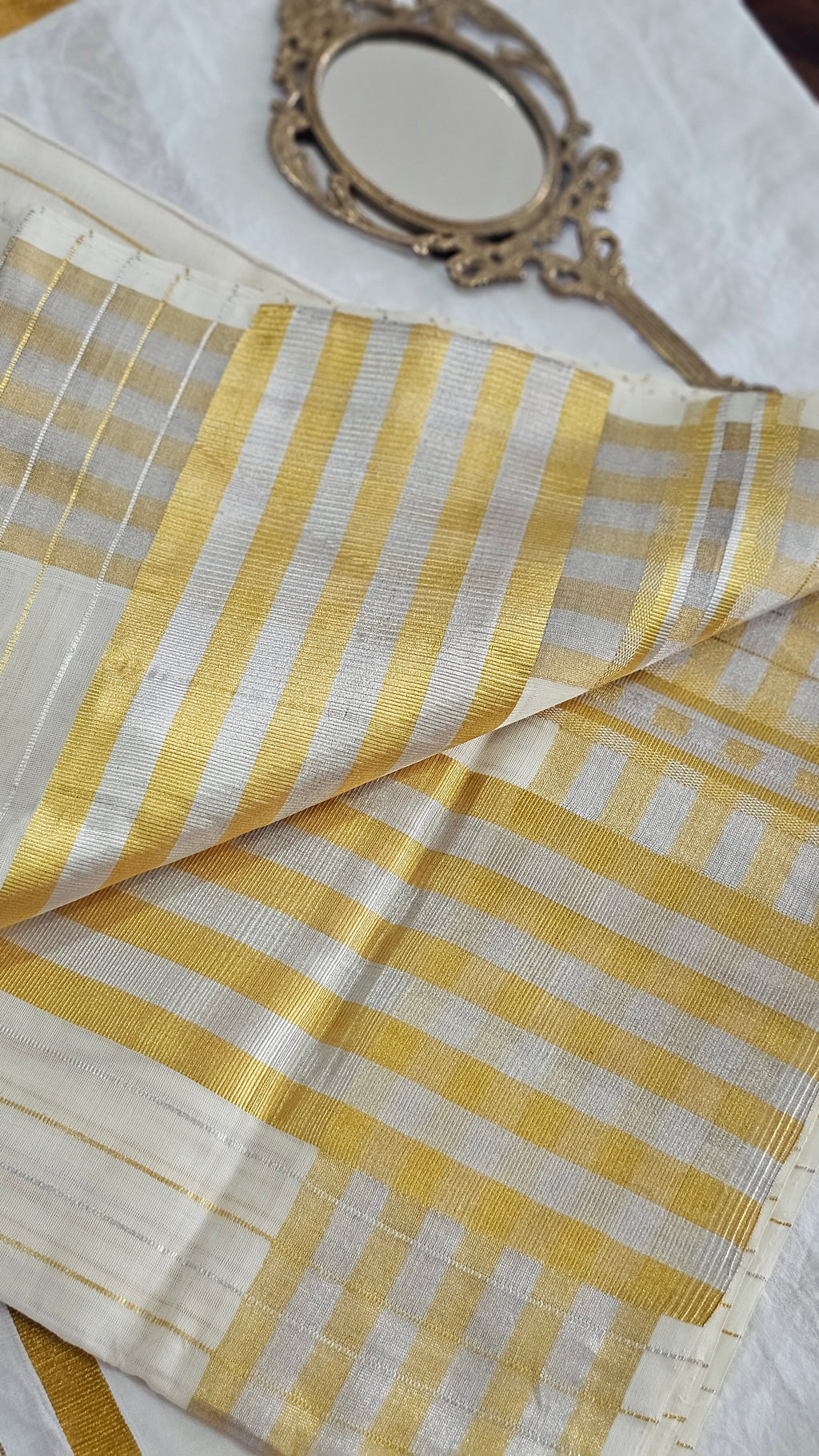 Balaramapuram Pure handloom set saree with silver and gold kasavu - KM326