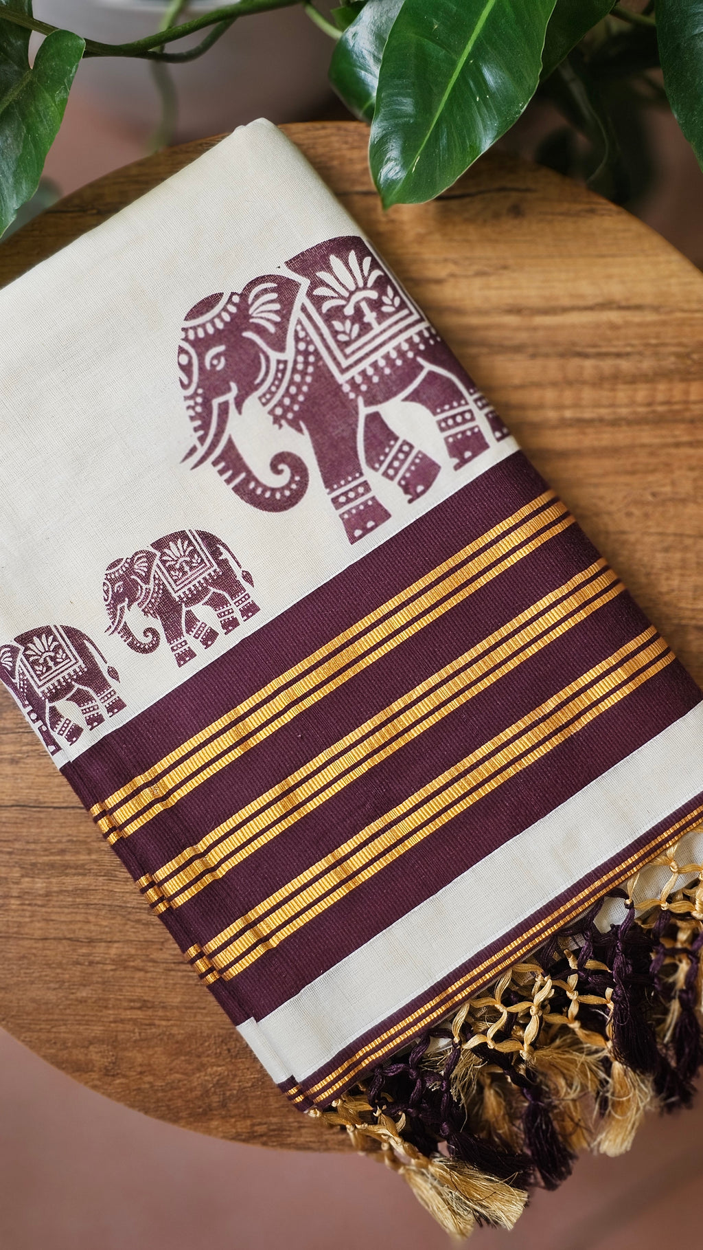 Elephant printed cotton saree - KM330