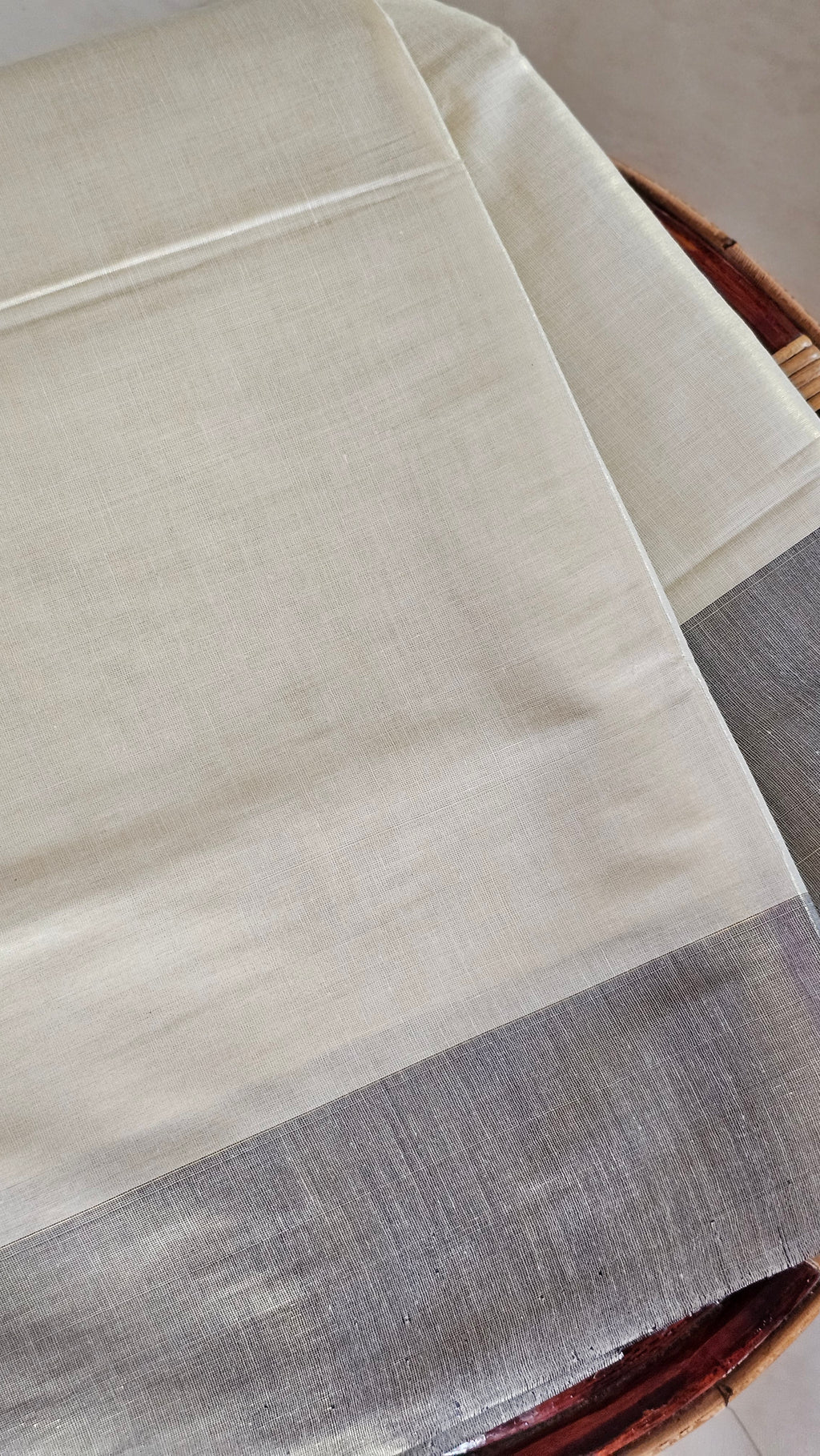 Blue border rich kasavu tissue saree - KM 416