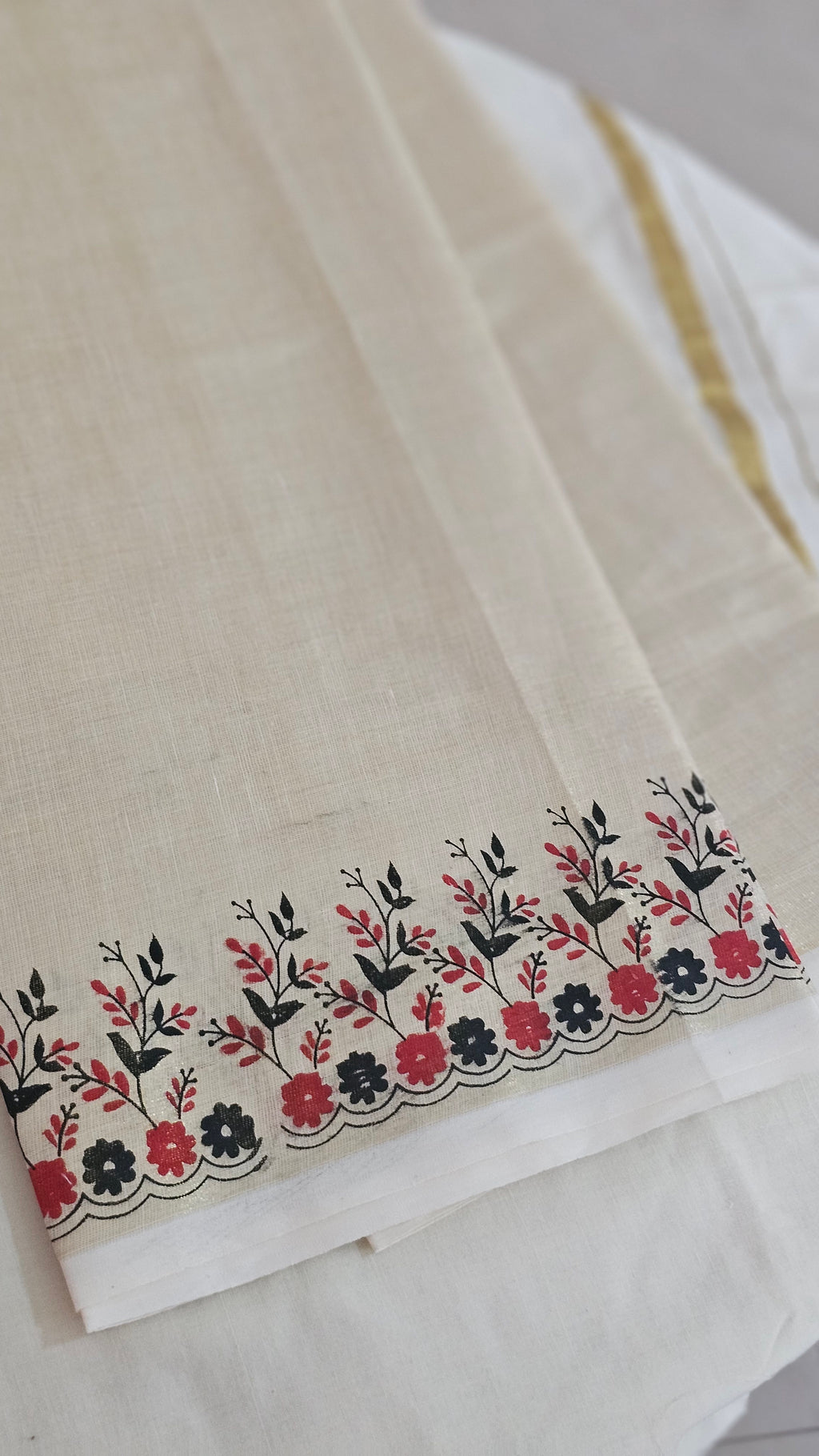 Black & red floral print tissue set mundu - KM 402