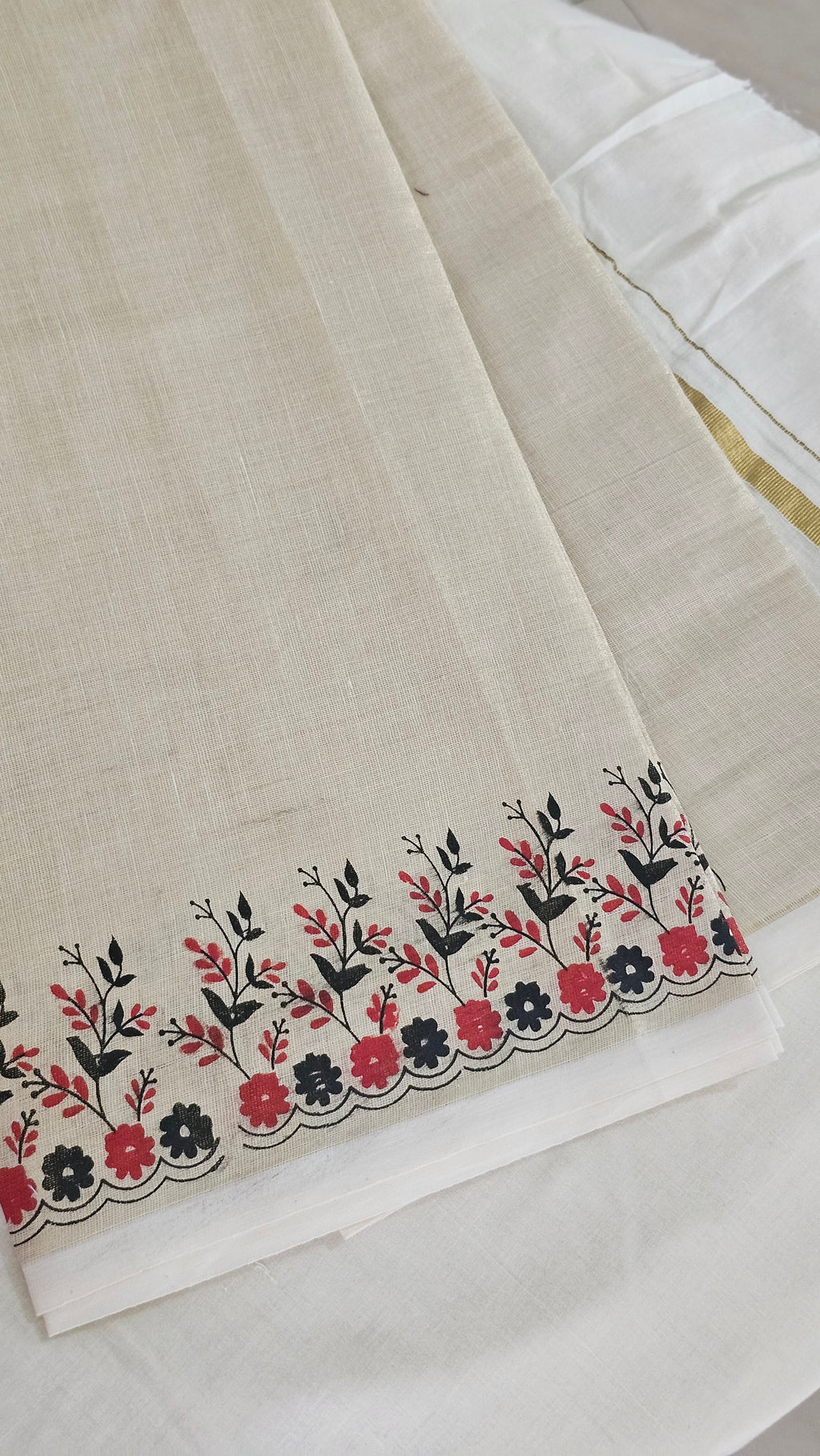 Black & red floral print tissue set mundu - KM 402