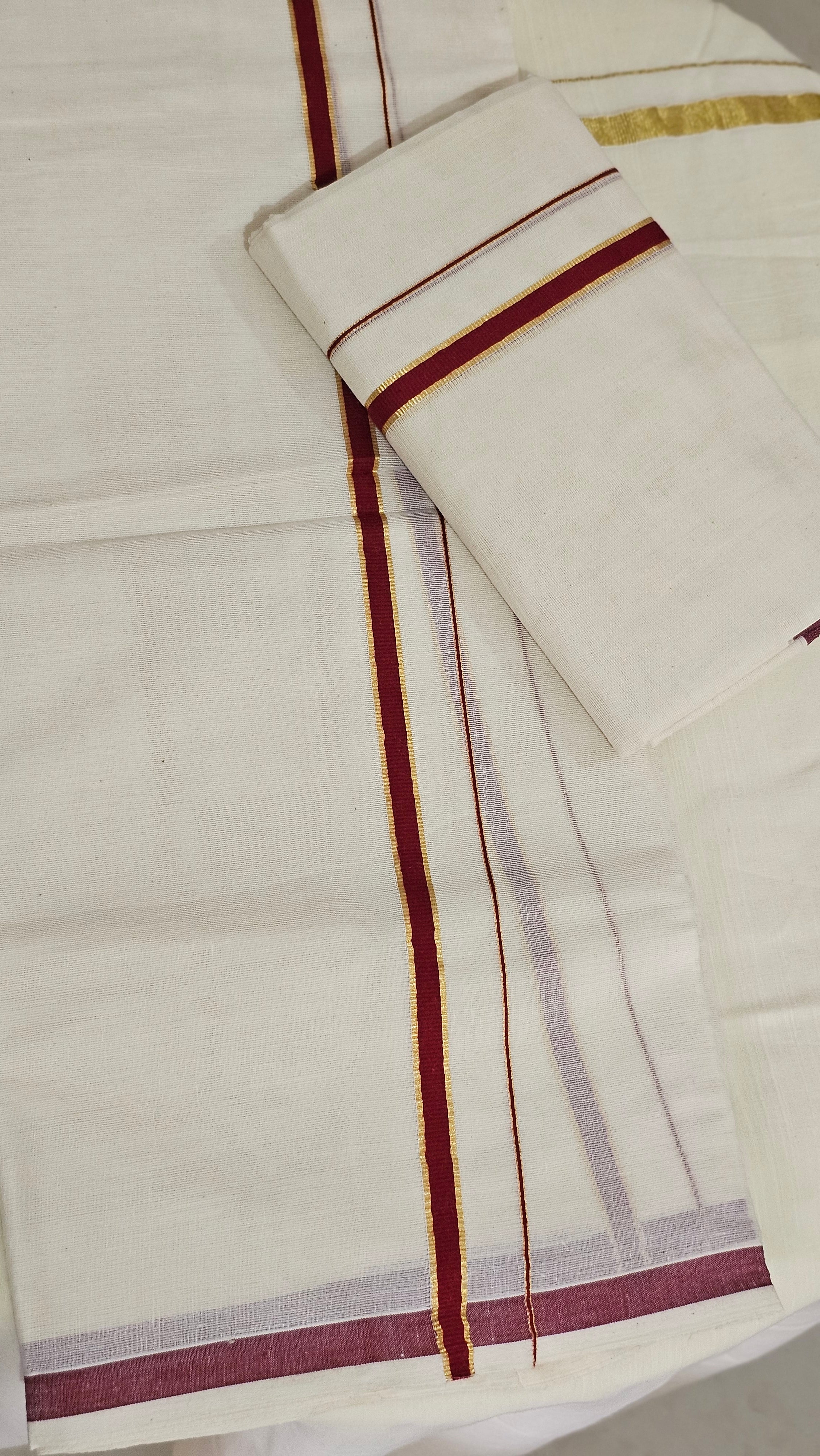 Puliyilakkara cotton set mundu - KM337
