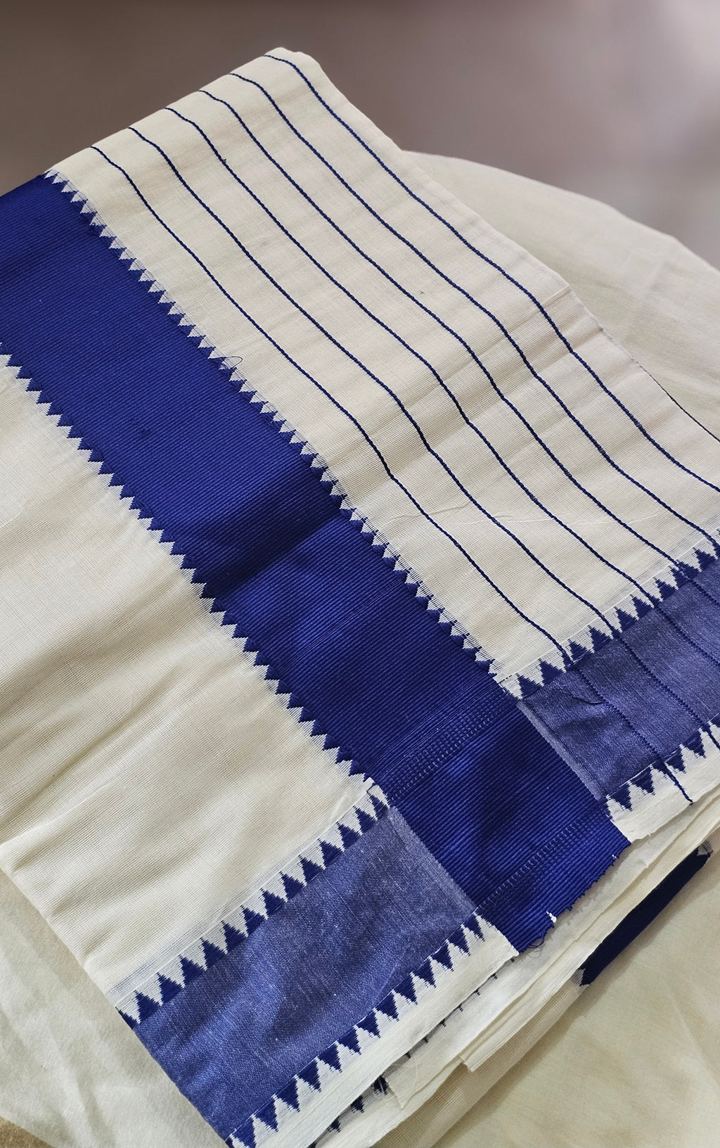 Blue border off white cotton saree - KM 419